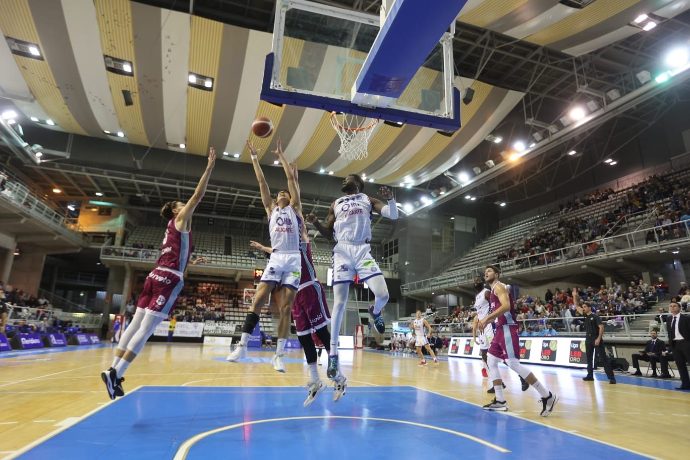 El Lucentum cae ante el Lleida