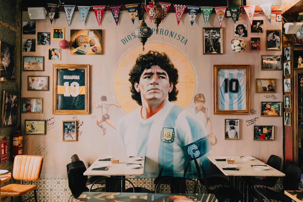 El mural de Diego Armando Maradona, obra de Juan Luis Salazar ‘Danna’