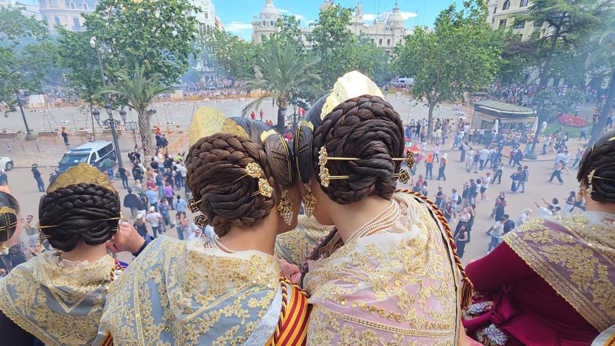 La corte, en la "mascletà"