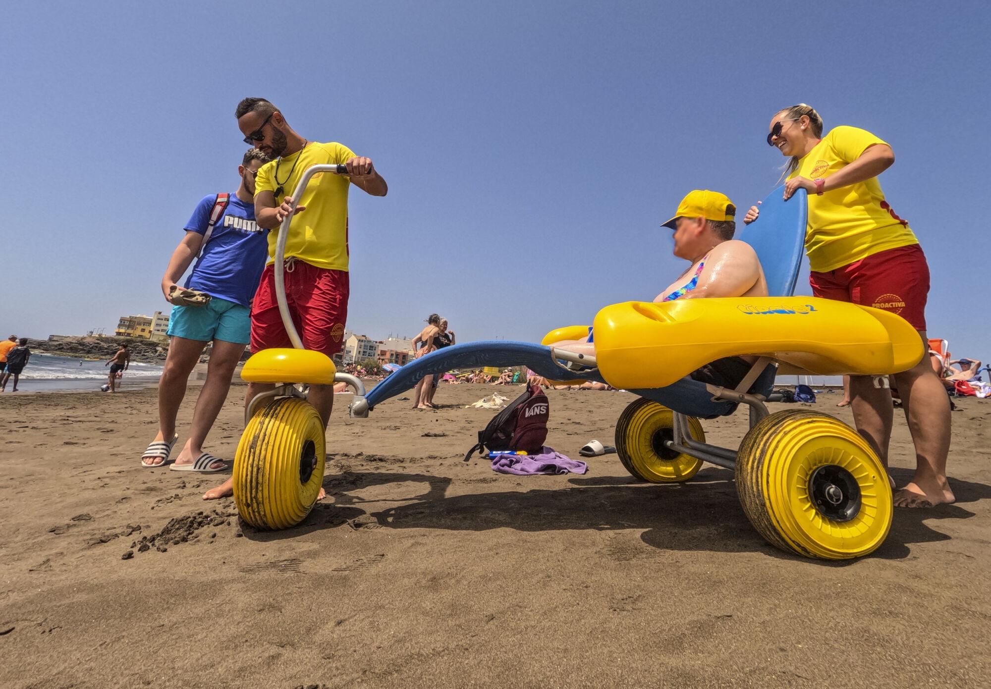 Un día en la playa de Melenara en Telde (30/07/25)
