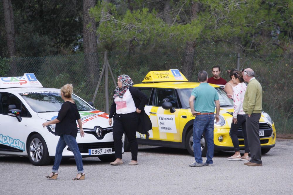 Els examinadors de trànsit tornen a la vaga a Girona