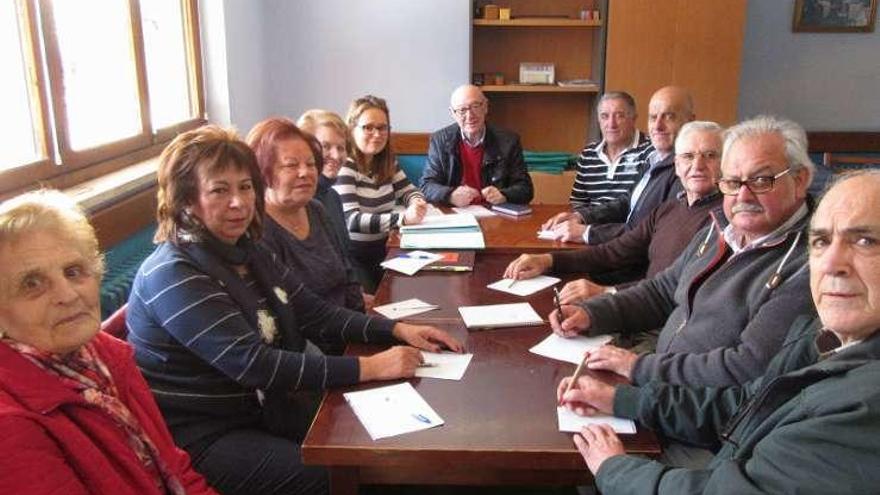 La directiva, en Cangas de Onís.