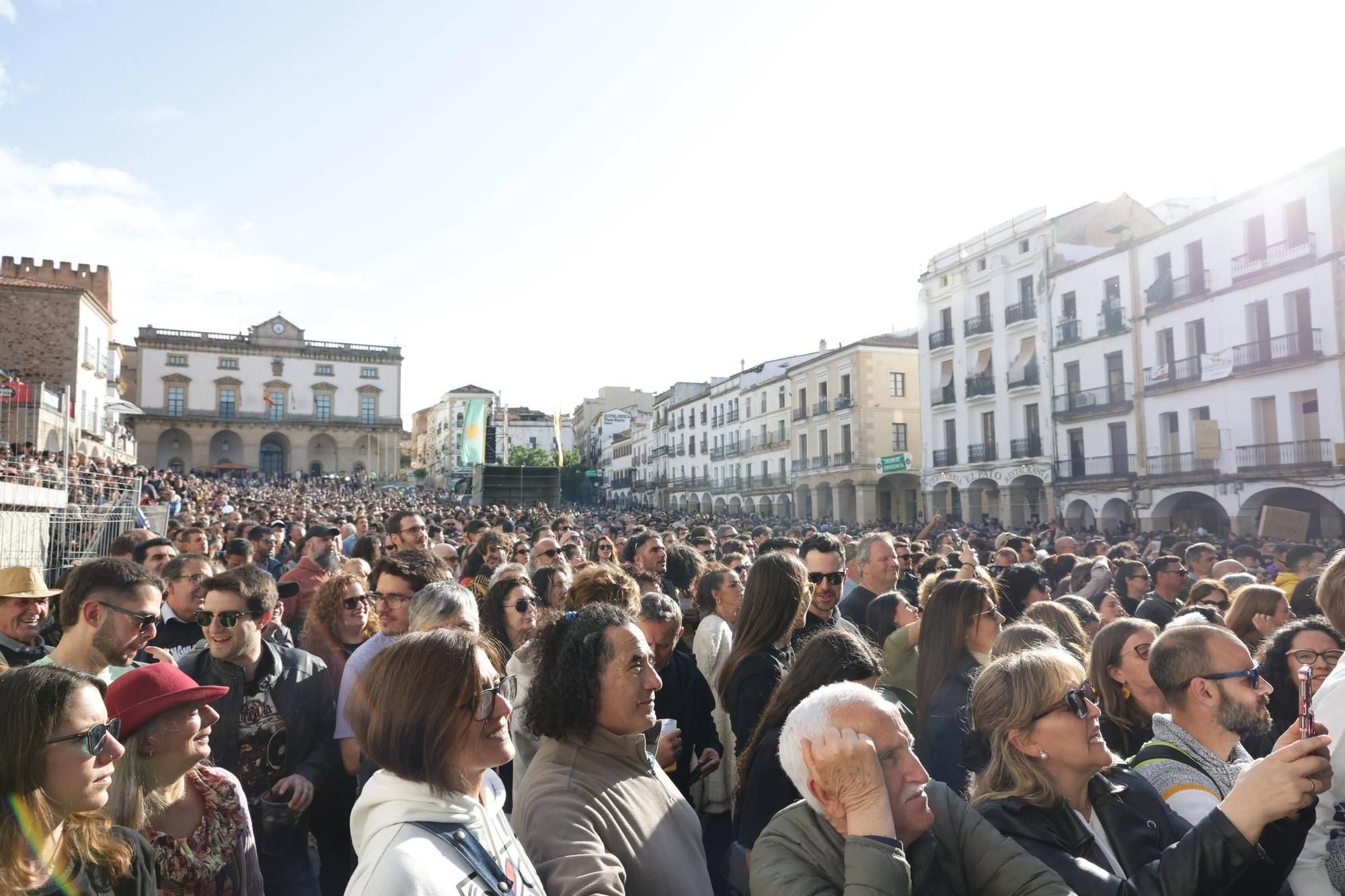 Sanguijuelas del Guadiana actuando en Womad Cáceres 2025