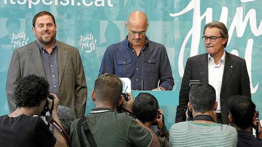 Oriol Junqueras, Raül Romeva i Artur Mas, ahir, al Born Centre Cultural de Barcelona