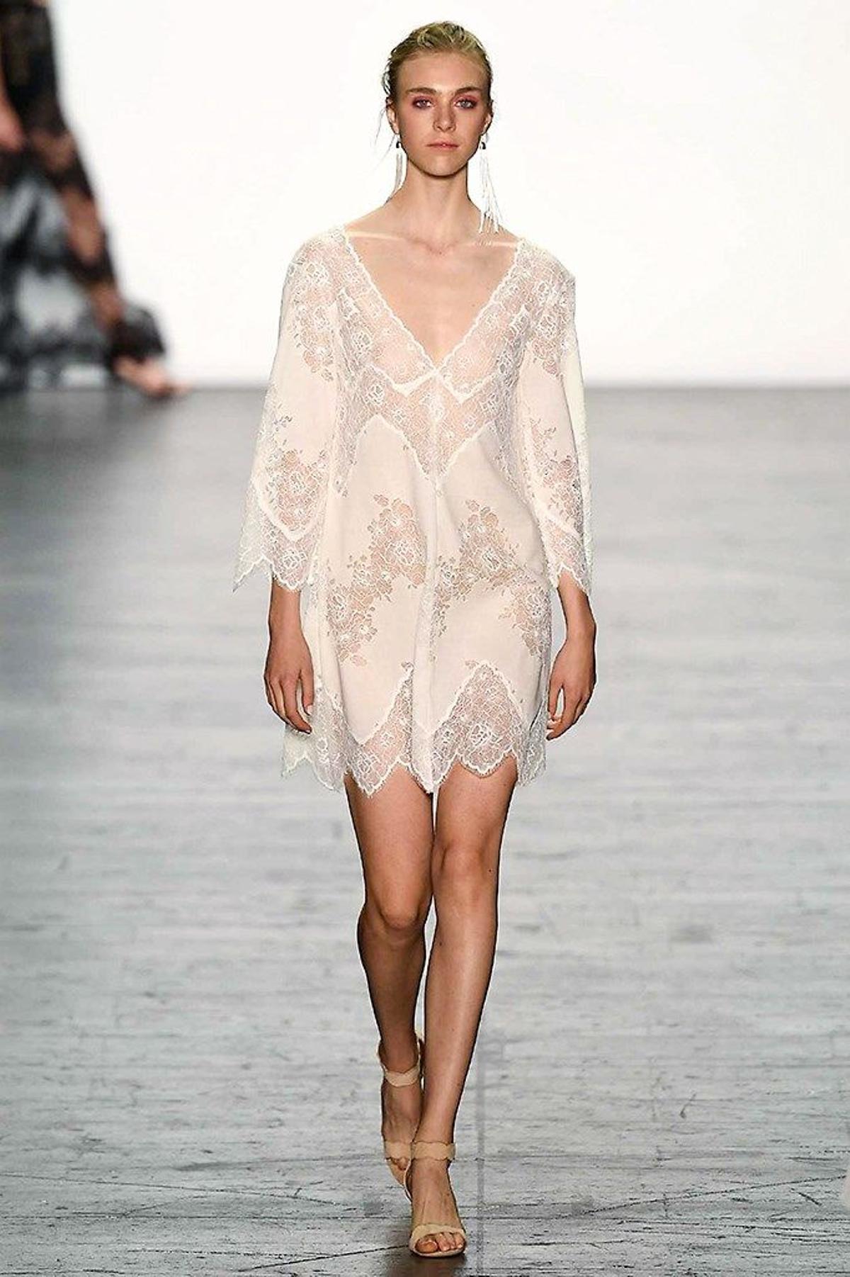 Tadashi Shoji
