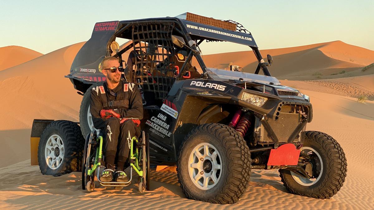 Un piloto minusvalido va a correr el Dakar se llama Joan Lascorz