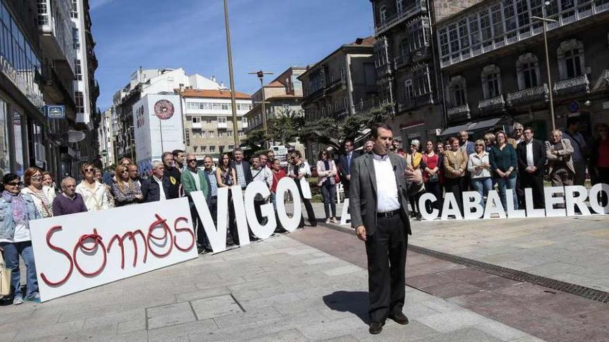 Caballero regresó al escenario de las grandes movilizaciones en defensa de Vigo. // A. Irago