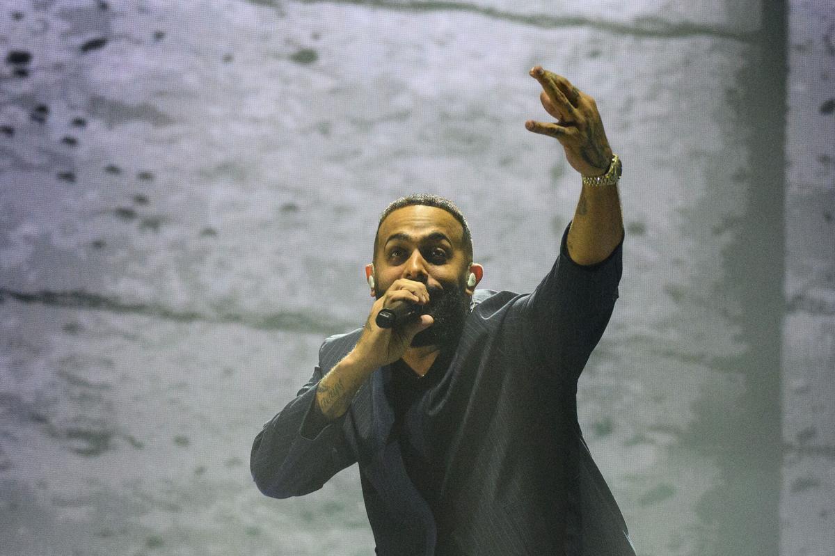 En imágenes | Concierto de Eladio Carrión en Zaragoza