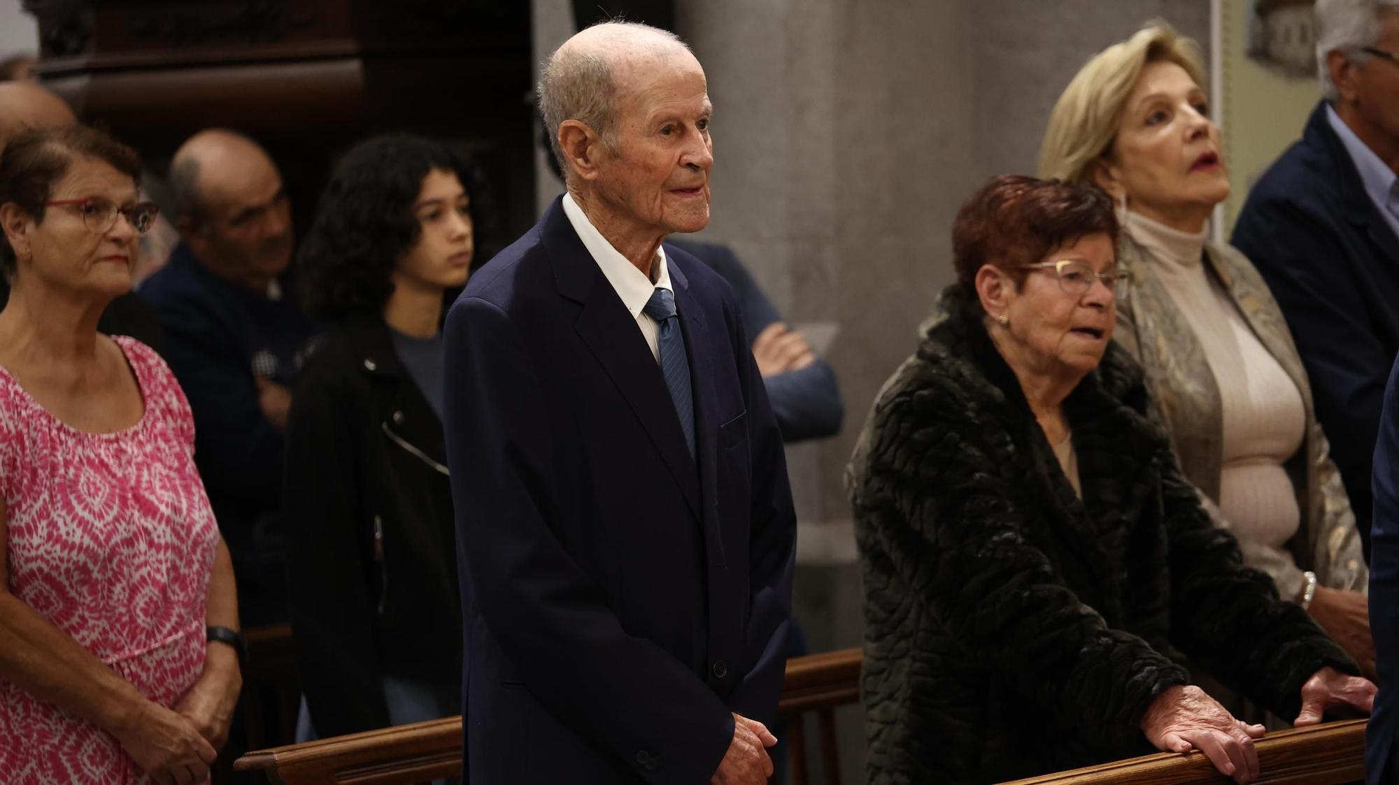 Homenaje a las personas mayores de 90 años en Valleseco