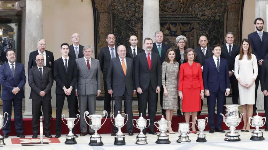 Iniesta, Beitia y la FEB reciben los Premios Nacionales del Deporte