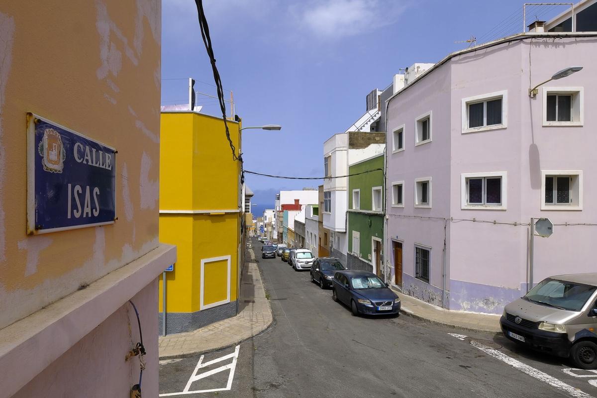Esquina de la calle Isas, en el barrio de San Roque