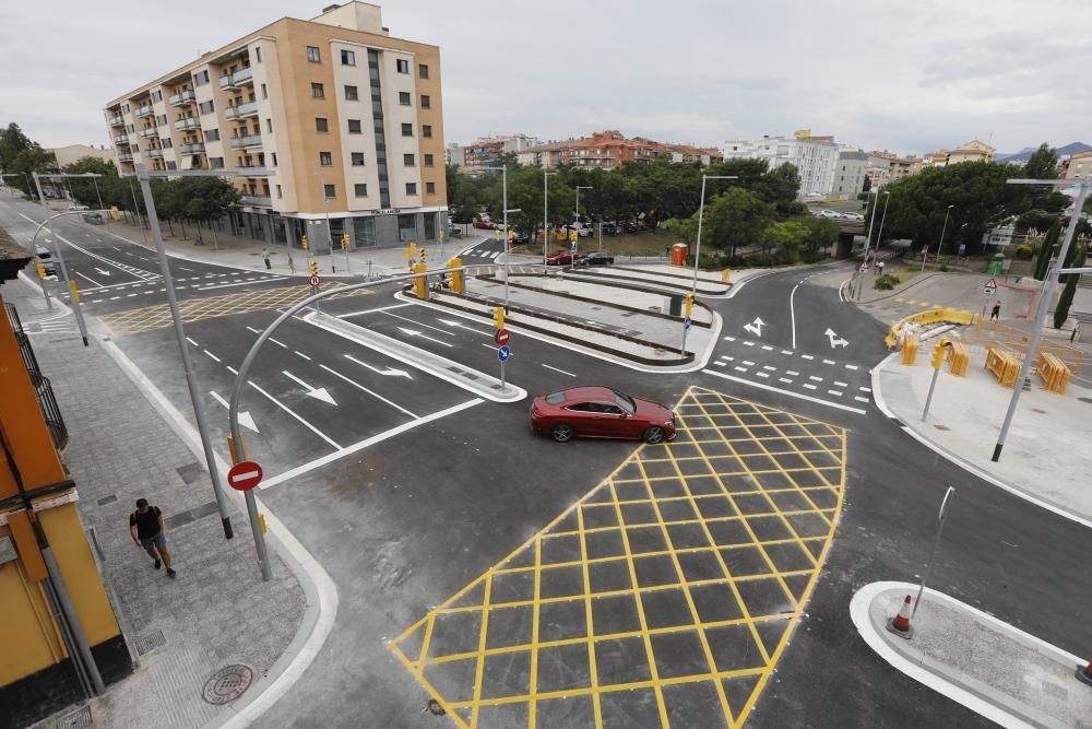 Reobre el carrer de Barcelona després de dos mesos d'obres