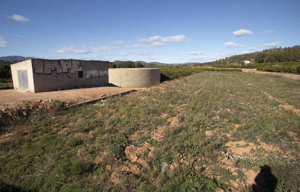 Estos son los terrenos donde irá la planta de placas solares de Renovalia en Sagunt