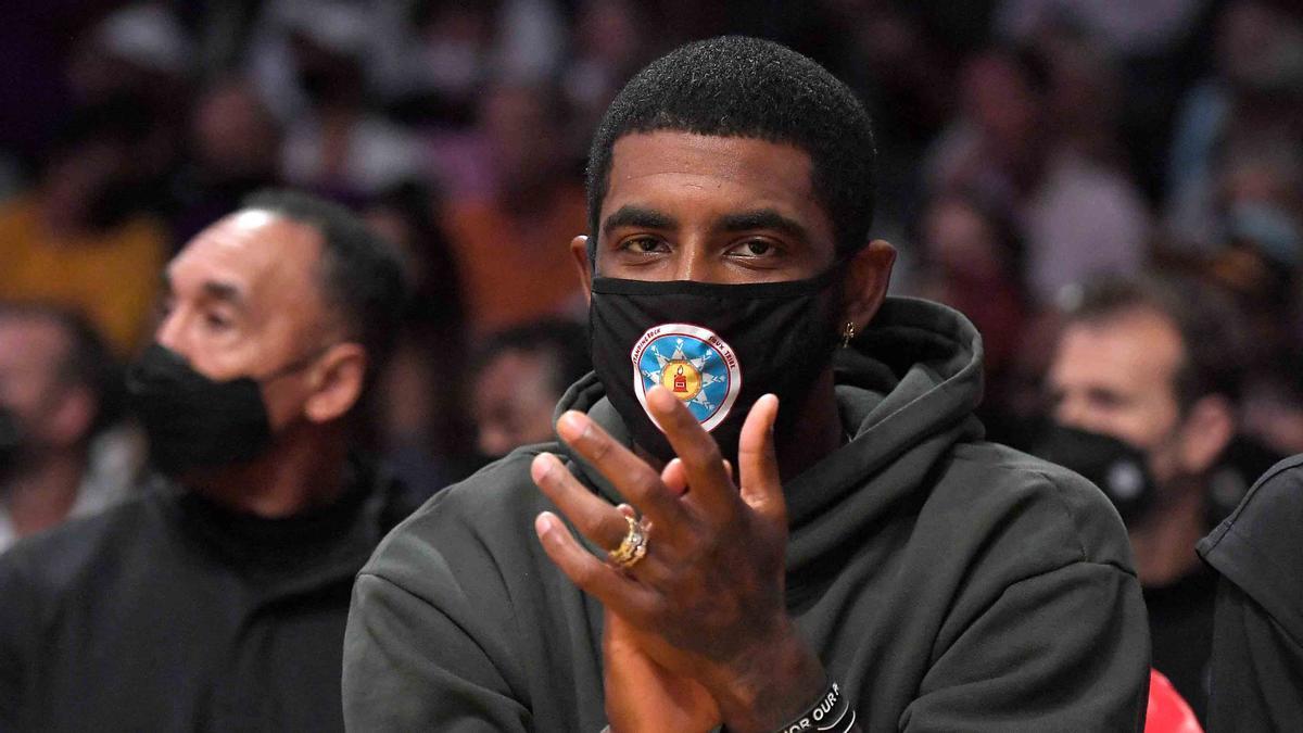 Kyrie Irving no se baja del burro