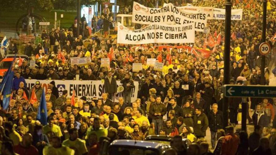 La manifestación en favor del sector aluminero en Avilés celebrada este diciembre.