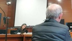 El hostelero acusado durante el juicio celebrado en el Juzgado de lo Penal.