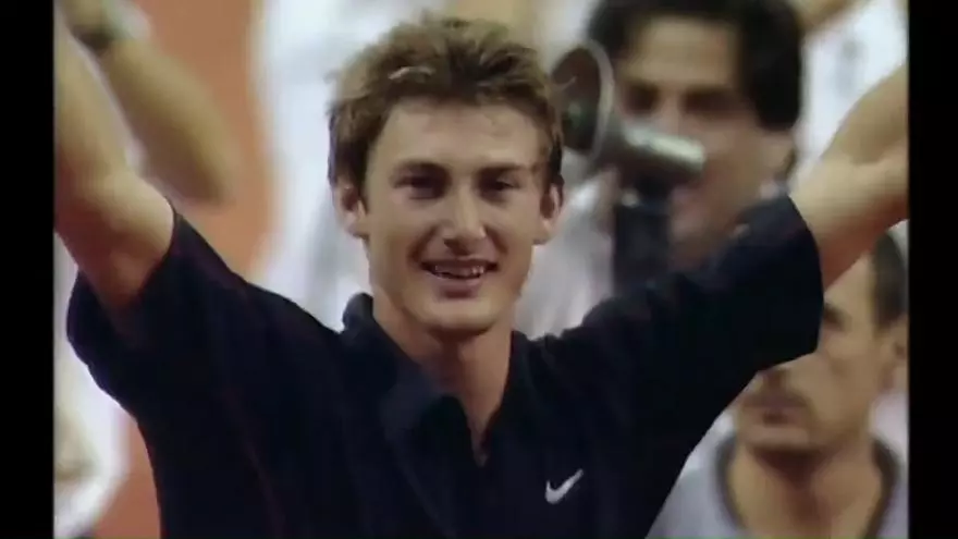 Tennis Català 1x10 - Reportatge: 25 anys de la Copa Davis