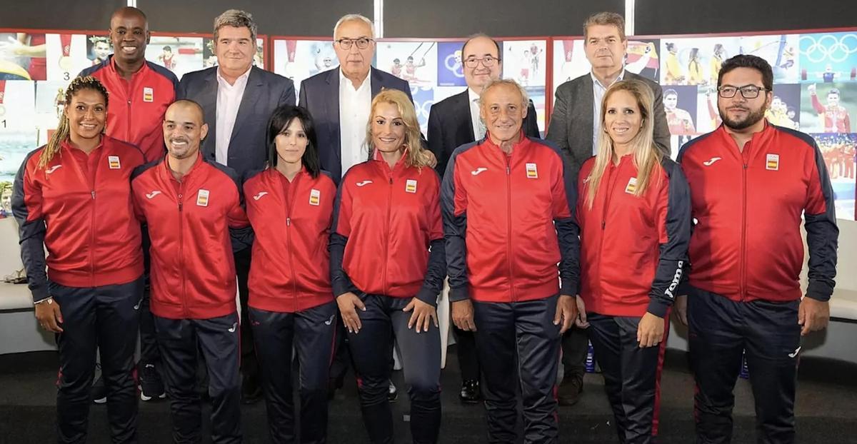 Los ocho embajadores