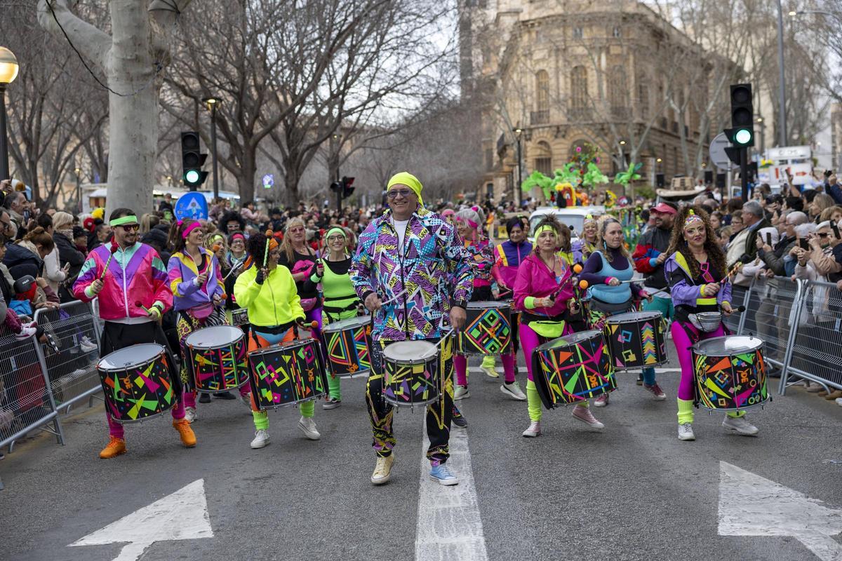 Sa Rua 2026: El espíritu del carnaval se impone en Palma