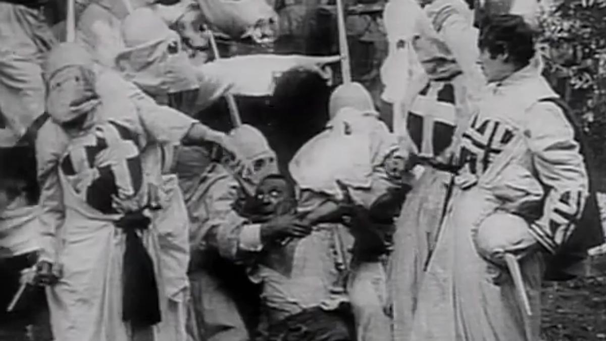 Parte de un fotograma de «El nacimiento de una nación»