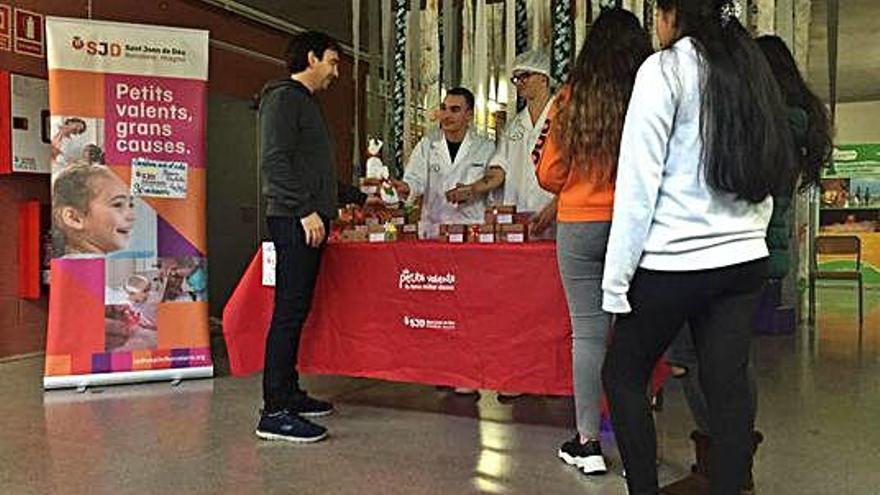 La parada dels estudiants al mercat de la setmana passada.