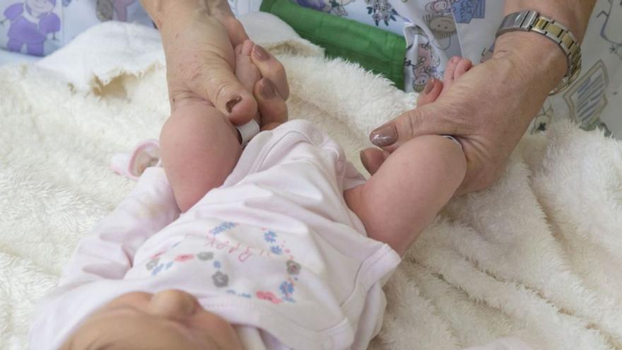 Los nacimientos caen en el primer semestre y se sitúan en mínimos históricos en Málaga