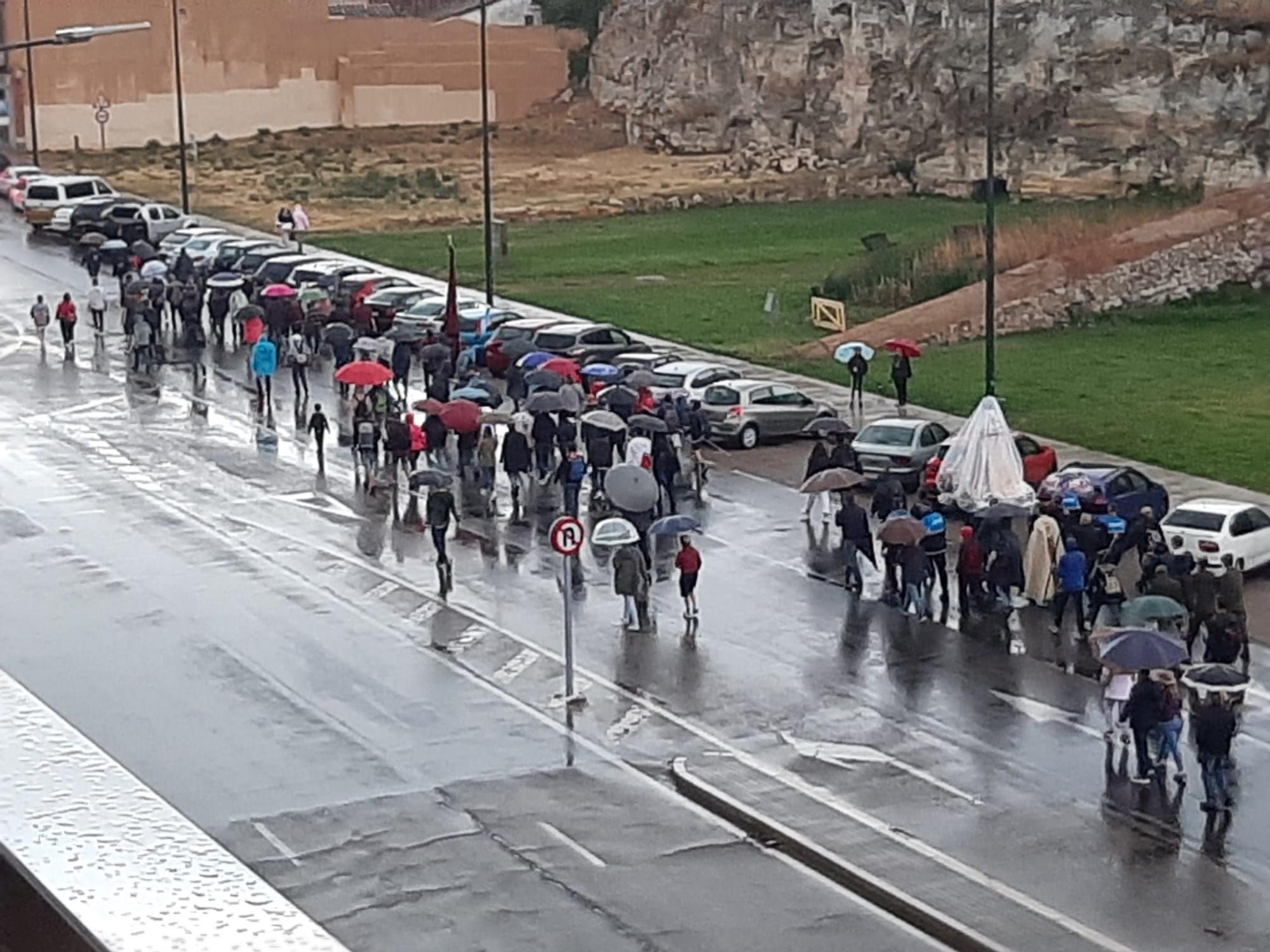 GALERIA | La lluvia "moja" a la Virgen de la Concha en su regreso a Zamora