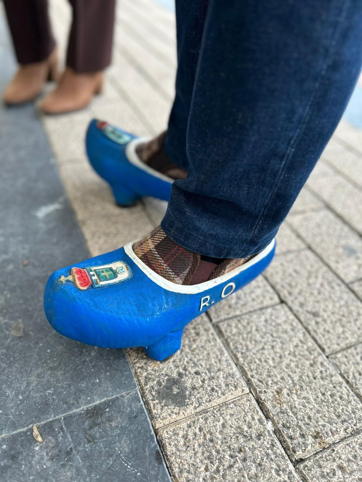 Ribadesella celebra una singular jornada de actividades en torno a les madreñes