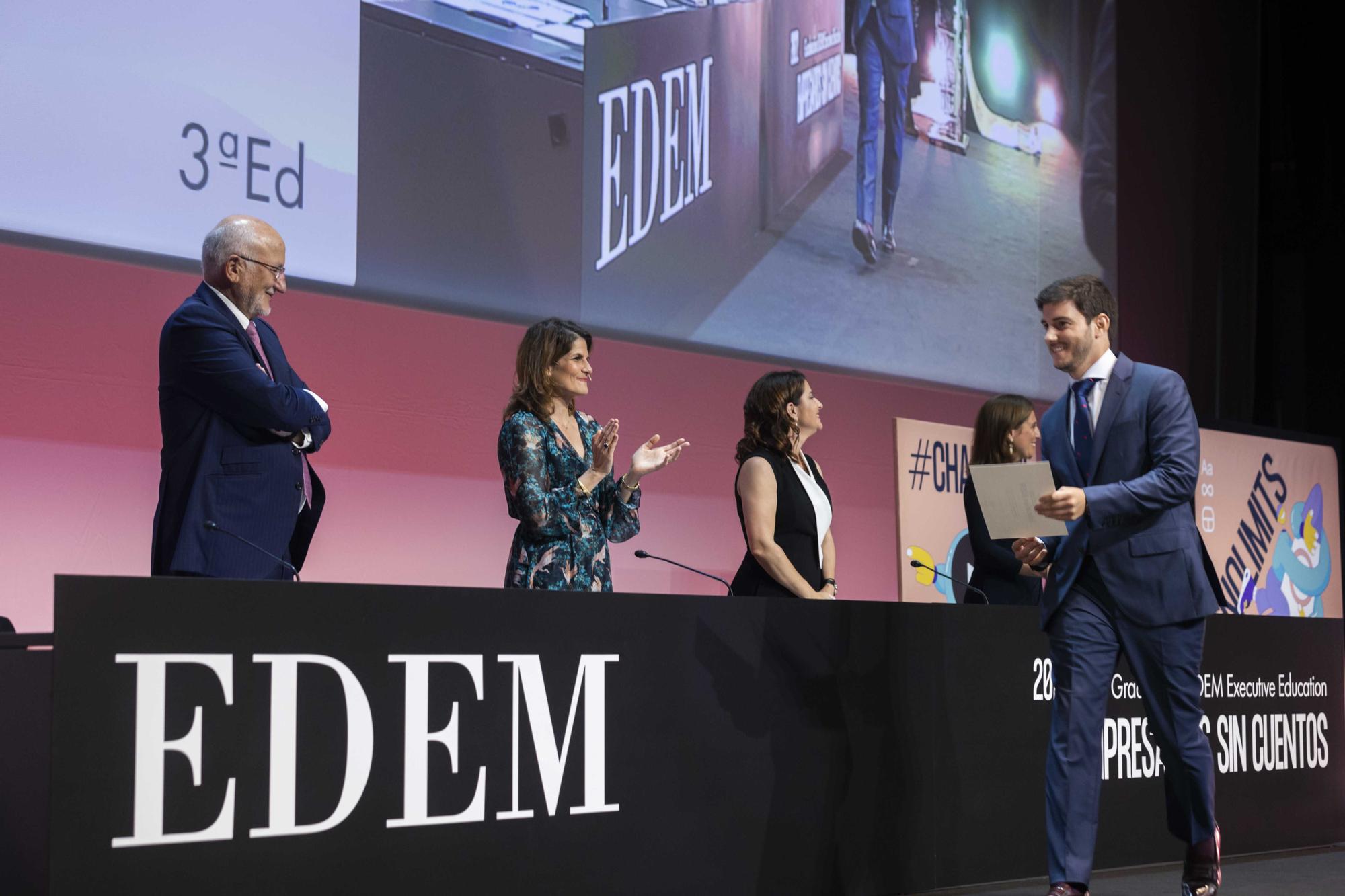 Graduación alumnos EDEM Escuela de Empresarios 2022 en València