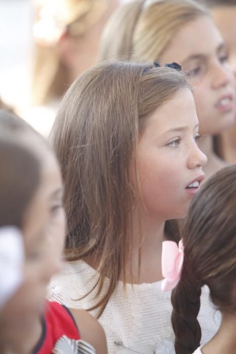 Las candidatas a la Corte de Honor Infantil, en l'Oceanogràfic