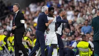 El Bernabéu pierde la paciencia con Vinicius: se marchó silbado por el público