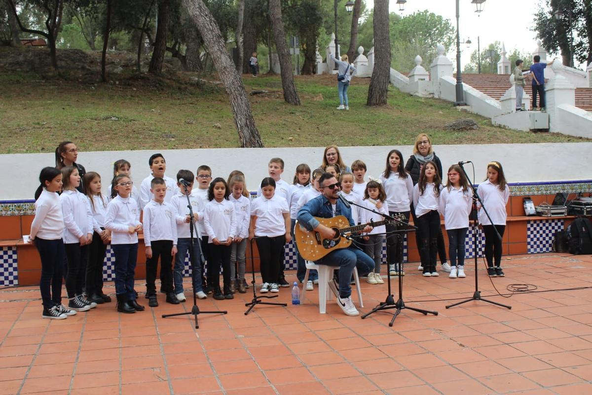 Fotos de la Festa de la Diversitat para visibilizar el autismo en Vila-real