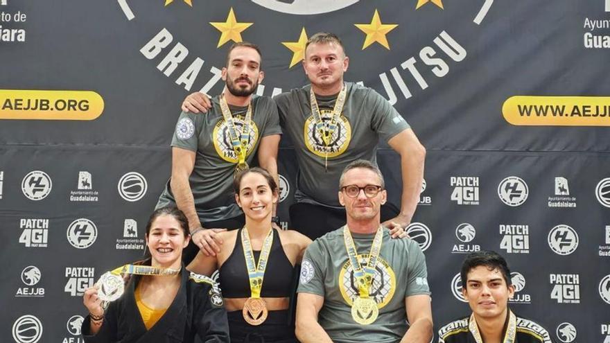 Pleno del Ibiza MMA Team en el European Grand Prix de Guadalajara