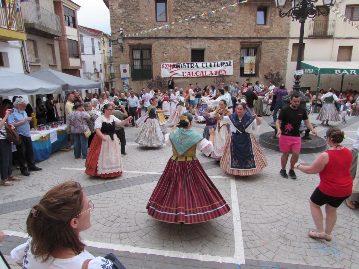Foto de archivo de la edición de la Mostra Cultural de l'Alcalatén que tuvo lugar en Figueroles.