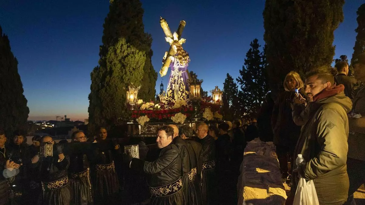 El veto a las mujeres en una cofradía de Sagunt abre un escenario jurídico complejo y con recorrido incierto