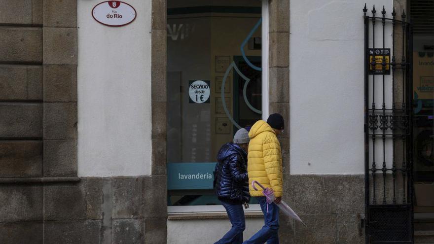 Nueva placa de la Rúa do Río.