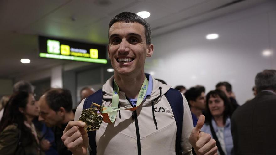 Mariano García avisa a sus vecinos: «Esto hay que celebrarlo»