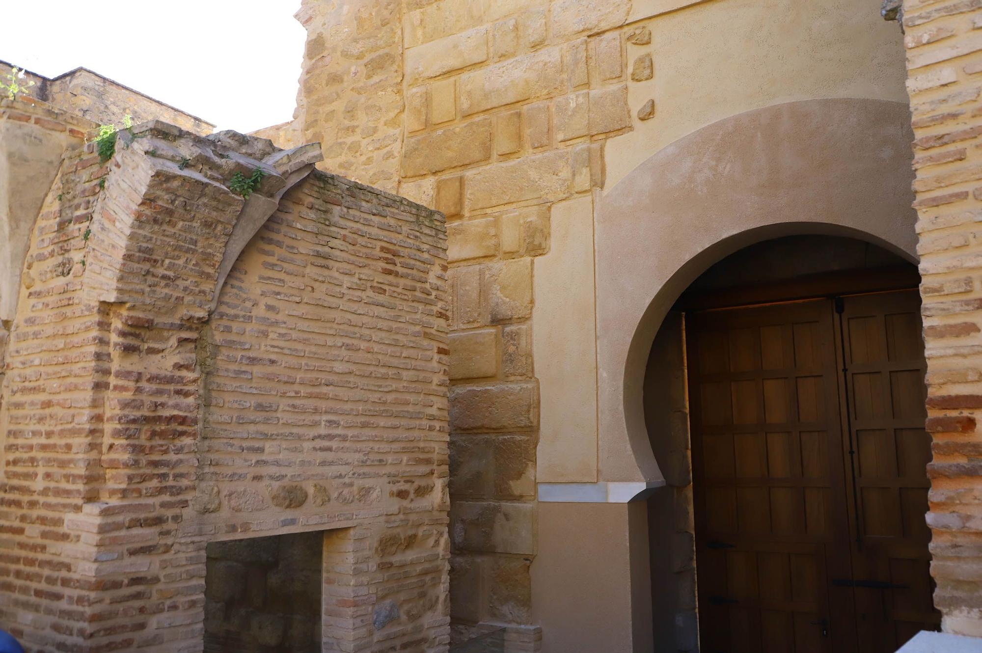 Restaurada la puerta barroca del Alcázar de los Reyes Cristianos de Córdoba