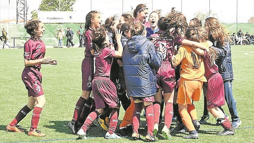 Un paso atrás para crecer en el fútbol femenino cordobés