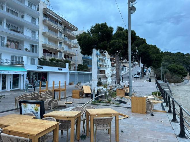 Nach dem Crash: So sieht der Außenbereich der Restobar aus