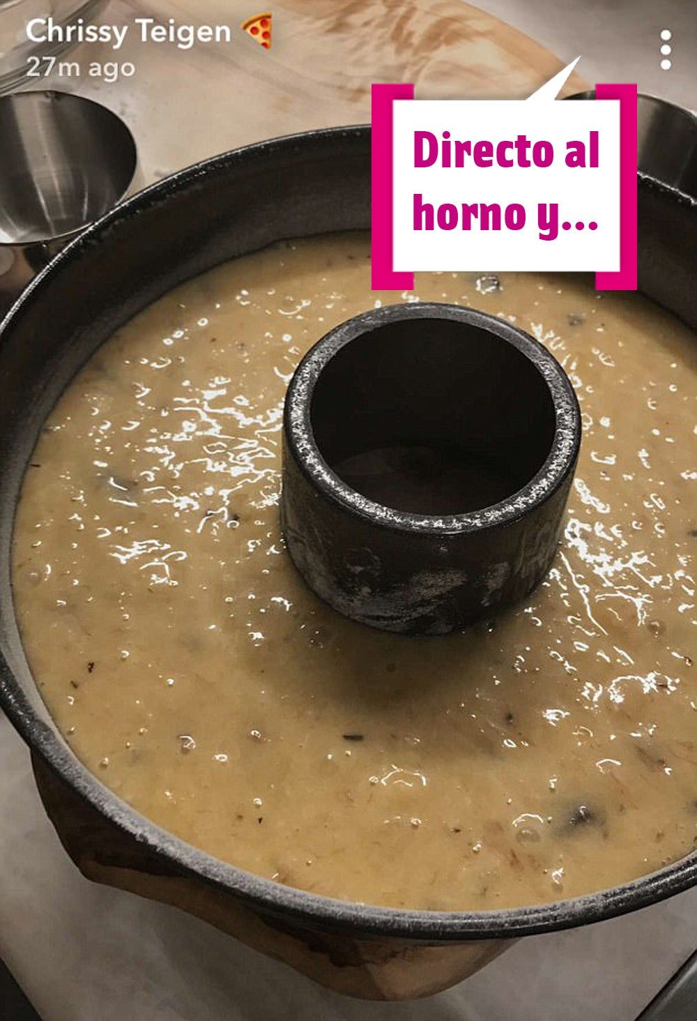 Receta de bizcocho de plátano de Chrissy Teigen en Snapchat