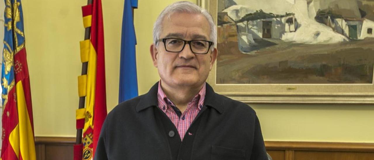 César Asencio: «Pasamos la prueba del algodón y volverán los votos que se han ido»