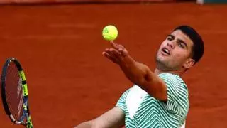 Carlos Alcaraz en Roland Garros: a qué hora y dónde ver el partido ante Taro Daniel