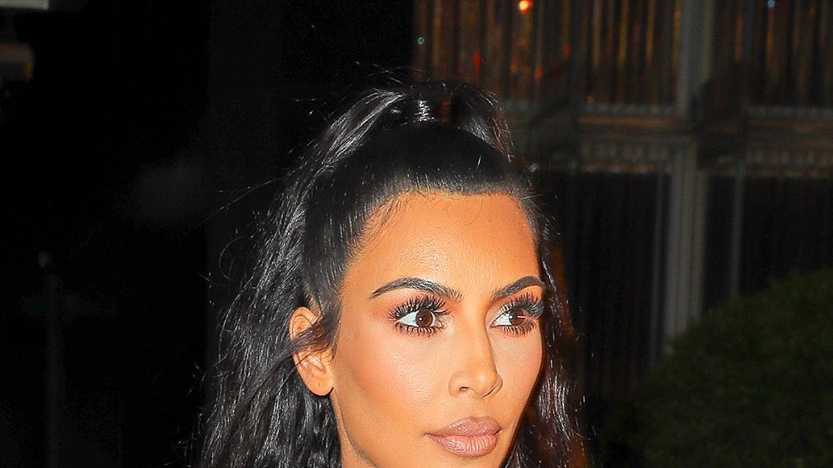 Kim Kardashian, es la más mala llevando la riñonera