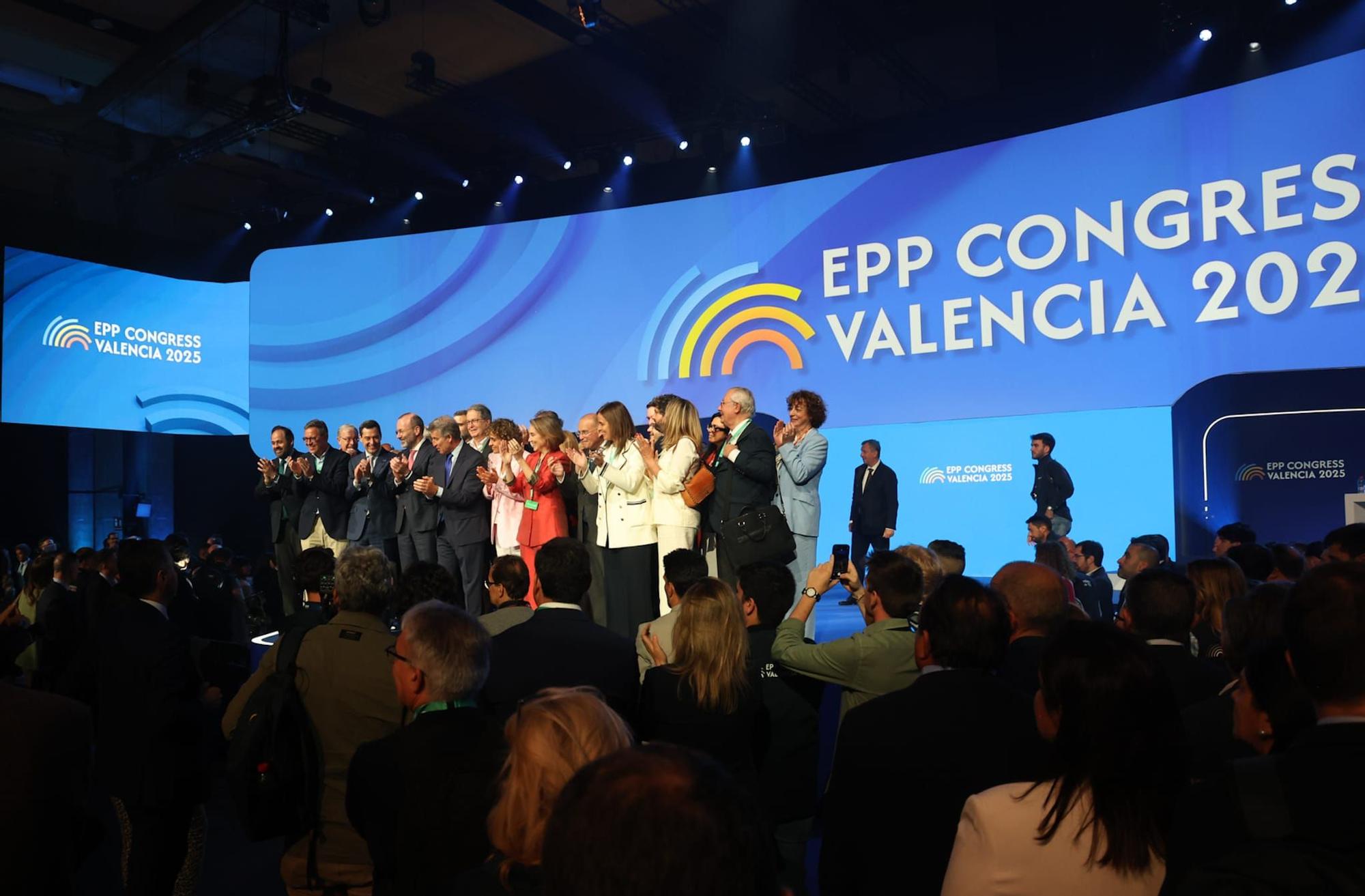 Todas las fotos de la segunda jornada del congreso del PP europeo en València