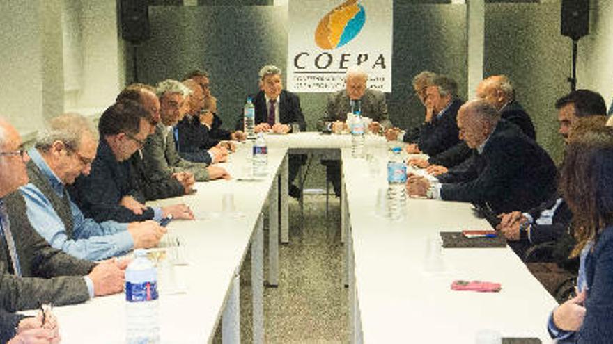 Una imagen de la reunión del comité directivo de Coepa del jueves por la noche