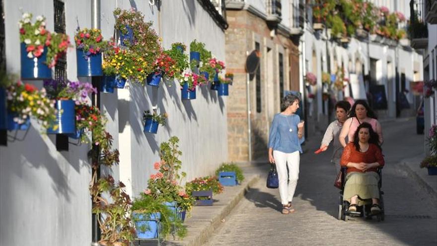 La Feria de Turismo llena las calles de actividades, detalles y adornos