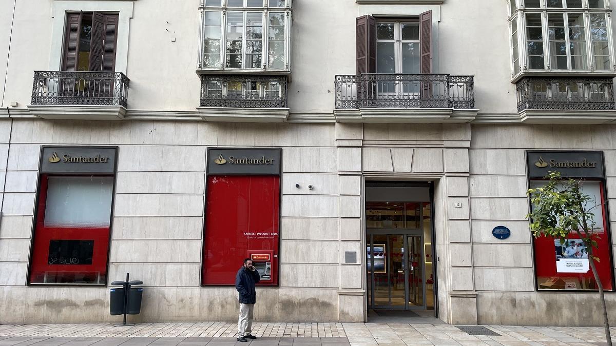 La oficina del Banco Santander en la Alameda Principal de Málaga.