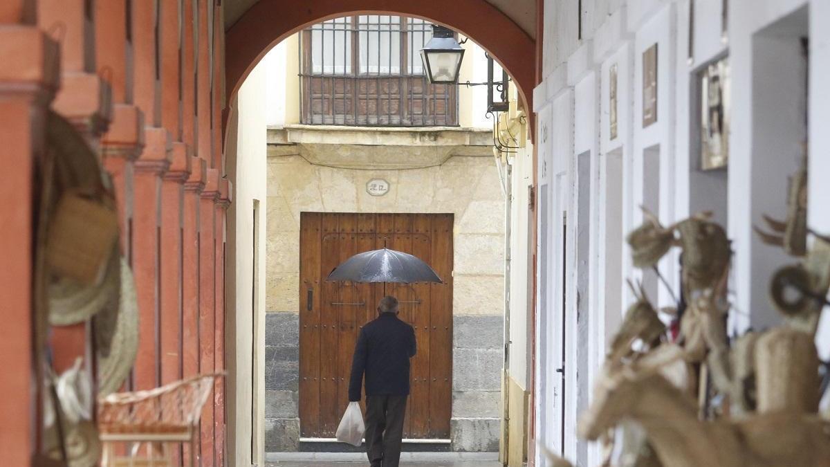 El tiempo en Córdoba: cielos nubosos y lluvias débiles más probables por la tarde