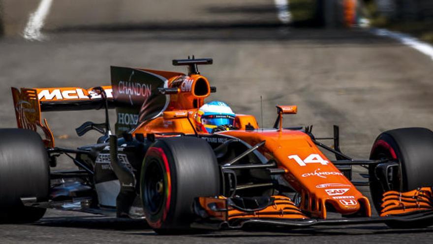 Fernando Alonso carga contra la FIA